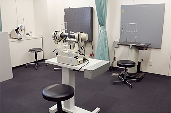 視機能検査室